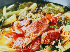 -钢阳酸菜红烧牛肉面(季乐路店)