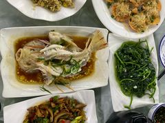 -范饭椰林川湘味海鲜·椰子鸡(三亚湾椰梦长廊店)