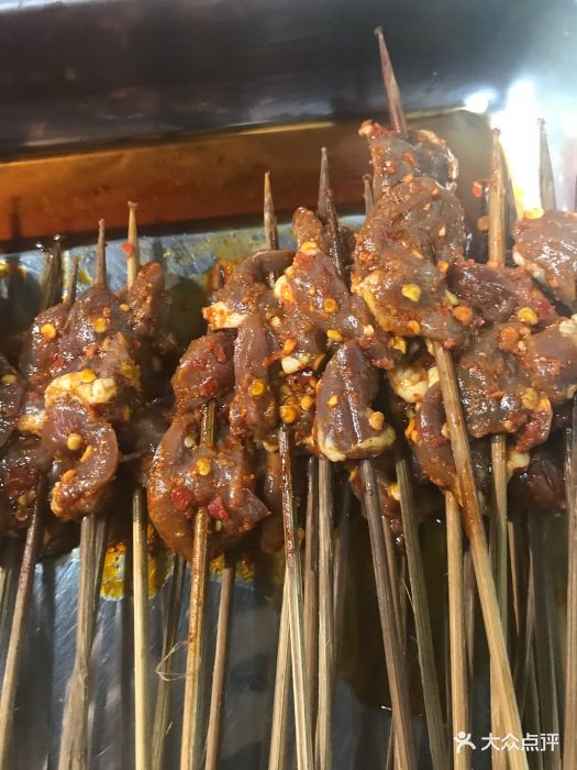 灌县老妈砂锅串串香辣鸡心图片 - 第1张