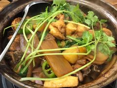 -奇味鸡煲(麦地店)