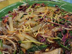 -闯关东东北农家菜(崂山石老人店)
