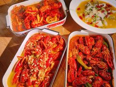 蒜蓉龙虾-聚汇三少·龙虾·中餐厅(莫邪路新天地店)