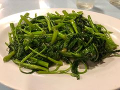 蒜蓉通菜-ZF Seafood Restaurant 卓峰海鲜餐