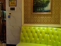 -凯乐迪量贩式KTV(方圆荟·馨宜新天地店)