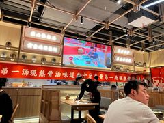 大堂-川堂风·跷脚牛肉·乐山爆炒(宝山日月光店)