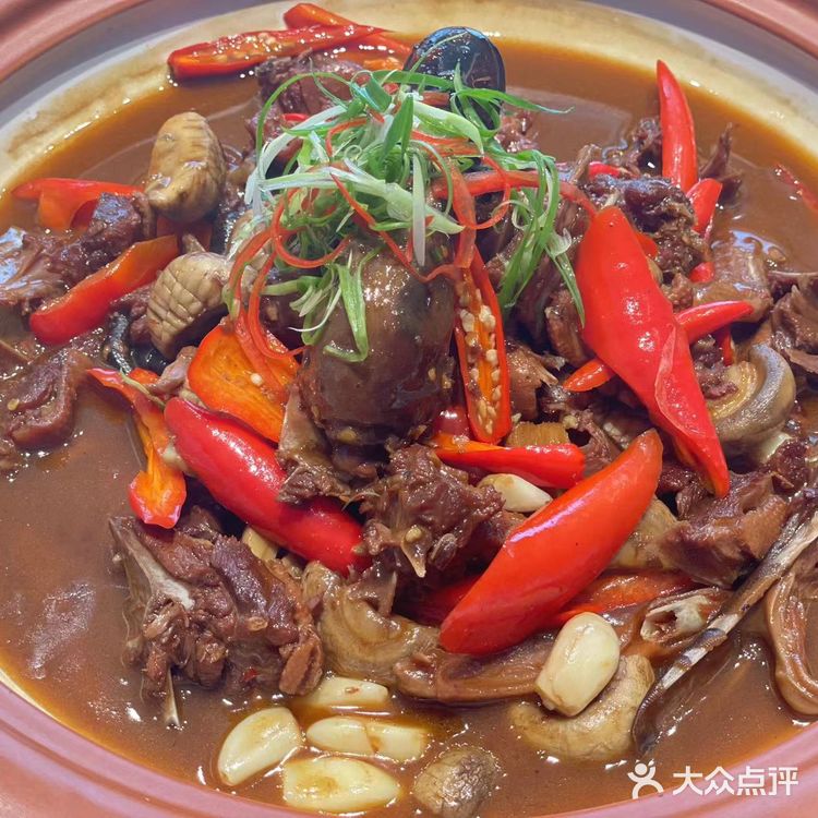 一家将您带入湖南的湘菜馆，喜欢湖南菜的朋友推荐来哦！