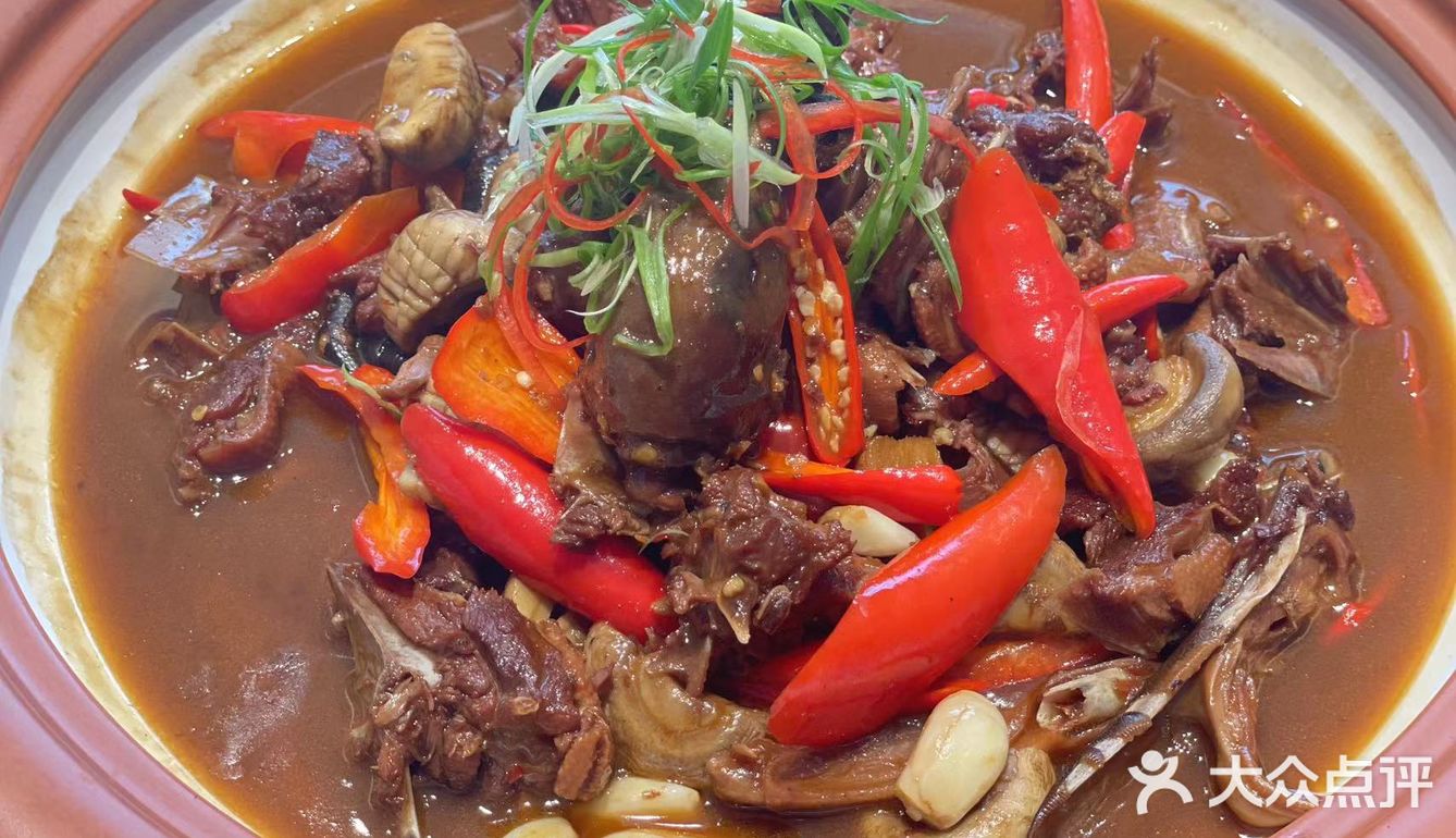 一家将您带入湖南的湘菜馆，喜欢湖南菜的朋友推荐来哦！