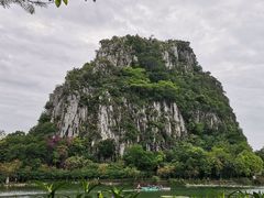 -星湖旅游景区七星岩