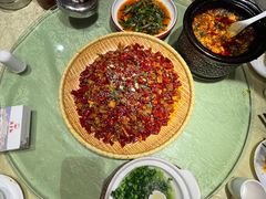 -万重锦·人文川菜馆(骡马市店)