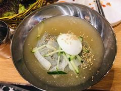 水冷面-江南猪肉商会无限续吃(弘大店)