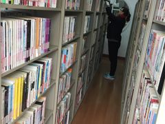 -长海路街道图书馆(翔殷馆)