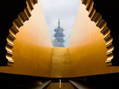 -龙华寺