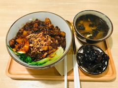 无敌卤肉饭-春风·有糖(崇宁路店)