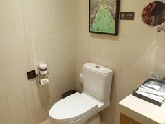 -西安钟楼北大街希尔顿欢朋酒店
