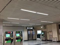 -宝山路(地铁站)