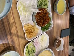 -合合春饼·酱骨·东北菜(潘家园店)