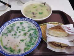 -穆得·老周家牛肉烧饼(普利街店)