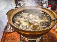 -威邵鸡煲(西华路总店)