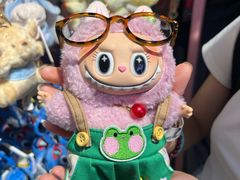 -义乌小商品批发市场(中国小商品城·篁园服装市场店)