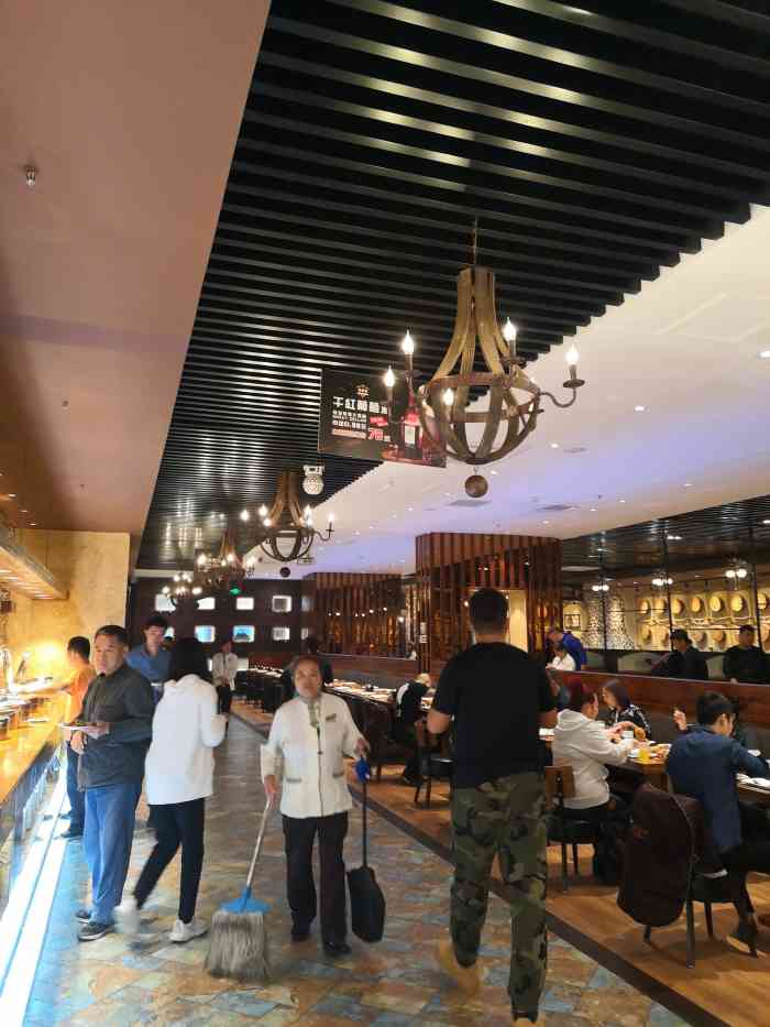 汉巴味德(百年港湾店)-"第一次有这样的惊喜,就是大众点评网推出的.