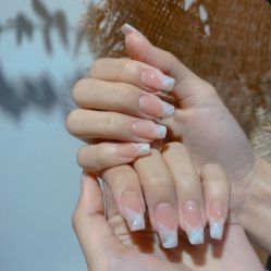 -NEW LOOK-绿麓 · 美甲美睫脱毛工作室