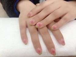 -进巍美甲美睫店