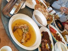 -新镇江酒家(南京西路店)