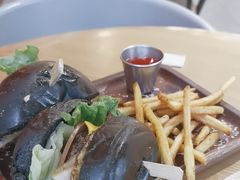 -HELLO 27 意面·沙拉·帕尼尼