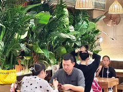 -云阿蛮云南生烫牛肉米线(奉贤路店)