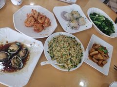-鹏城人家海鲜酒家·23年老字号(较场尾店)