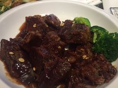 -御花园·粤菜·海鲜火锅(中山公园店)