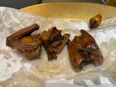 -鸽子侯·家宴·平价海鲜(绿地店)