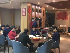 大堂-有红鸡毛店·川菜(建设路店)