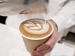 西班牙拿铁-% Arabica阿拉比卡咖啡(武康路店)
