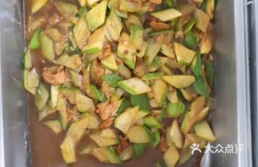Pork Slices with Cucumber