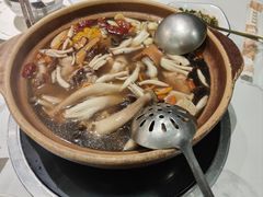 -菌小白火锅(时尚天河店)