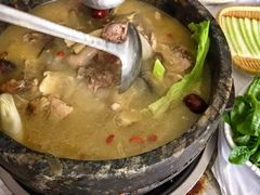 特色野菌石锅鸡-鲁朗纳麦石锅鸡庄园
