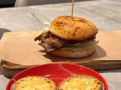 -必胜客(东大桥店)