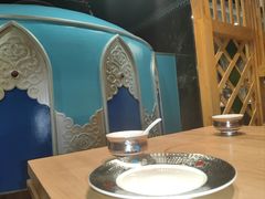 -哈啾嗨·新概念蒙餐(红星新城店)