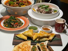 -清真·卡德尔大叔新疆主题餐厅(龙汇路店)