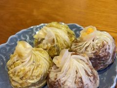 烧麦-鑫震源·苏式大虾生煎(山塘街店)