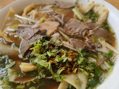 牛肉罩饼-清真·白家牛肉罩火烧老店(育才街店)
