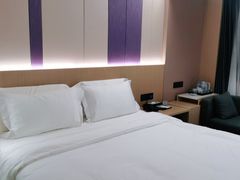 -麗枫酒店(广州区庄地铁站店)