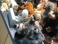 -法兰克福机场免税店(2号航站楼店)