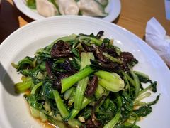 -关东小磨东北菜(上海长风大悦城店)
