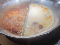 -湊湊火锅·茶憩(郑州绿地新都会店)