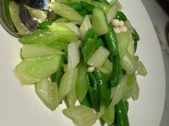 -初蓉丨遇见新川菜(亲贤街荣耀店)