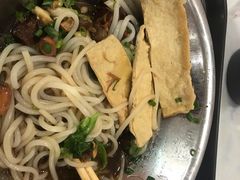 牛腩粉-试试看桂林米粉
