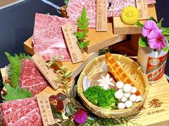 -山川小町·极番烧肉(新地假日广场店)