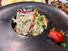柠檬手撕鸡-西双版纳洲际度假酒店-曼霖轩中餐厅